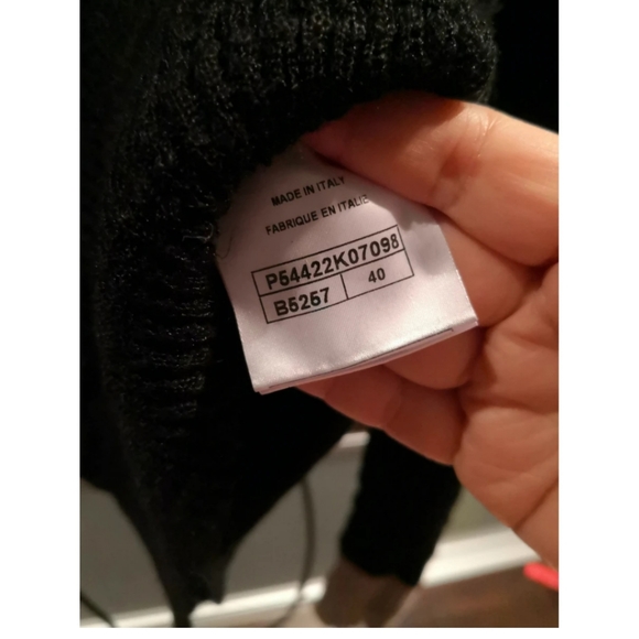 Chanel turtleneck - Picture 4 of 10